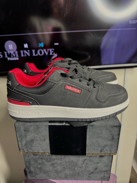 Nautica Women’s Black Sneakers with Red Lining - Picture 2 of 6
